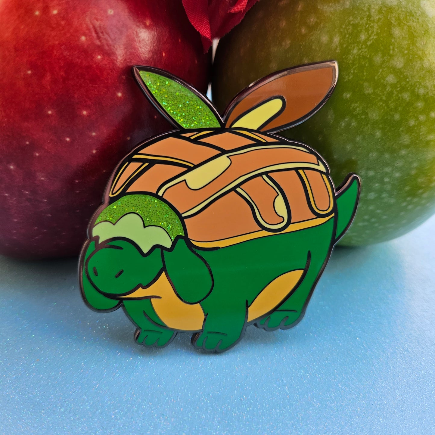 Apple Pie enamel pin