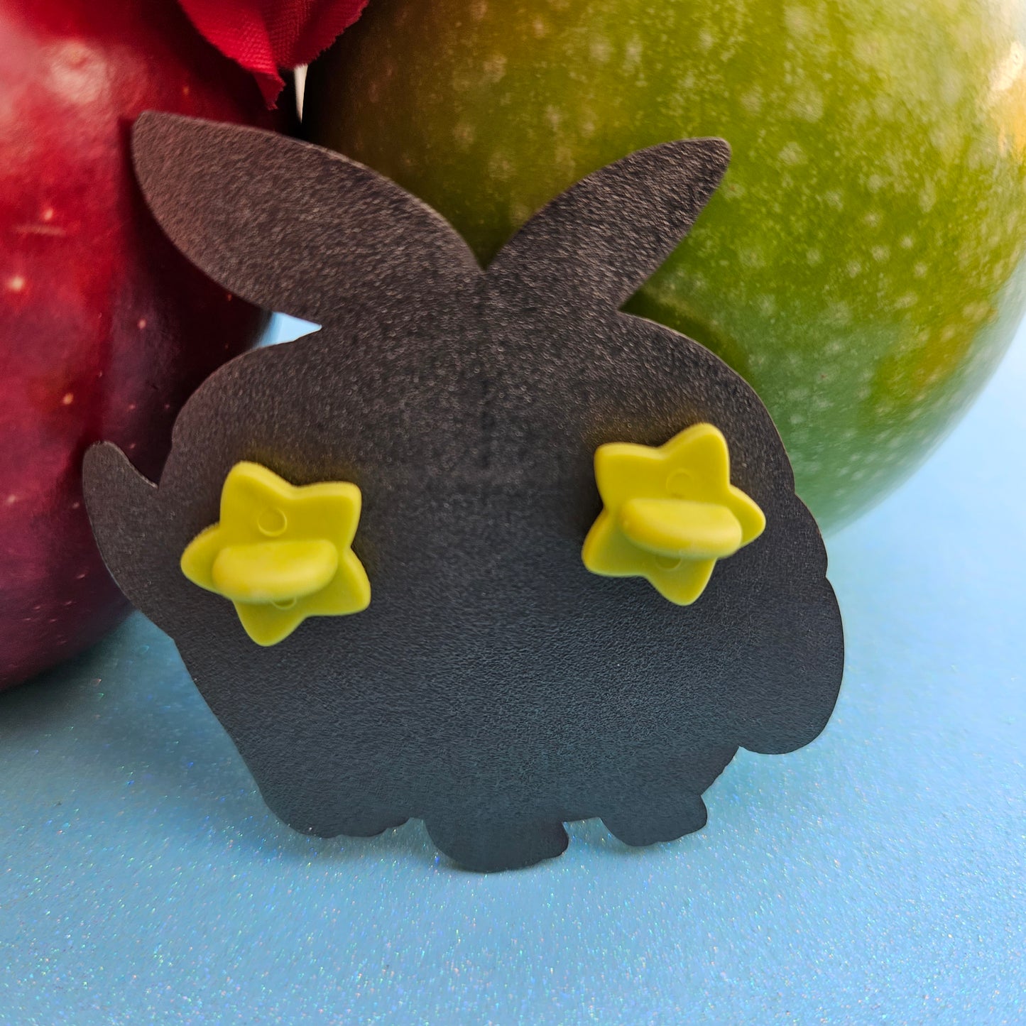 Apple Pie enamel pin
