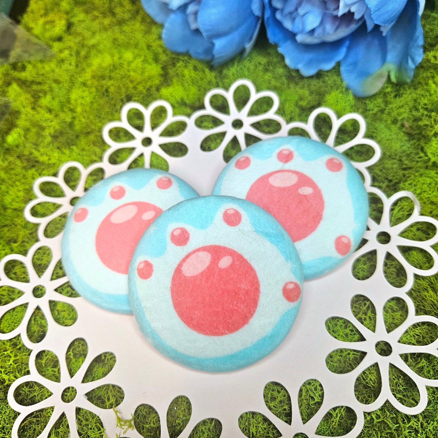 Fuzzy Jeffy "Paw" Button