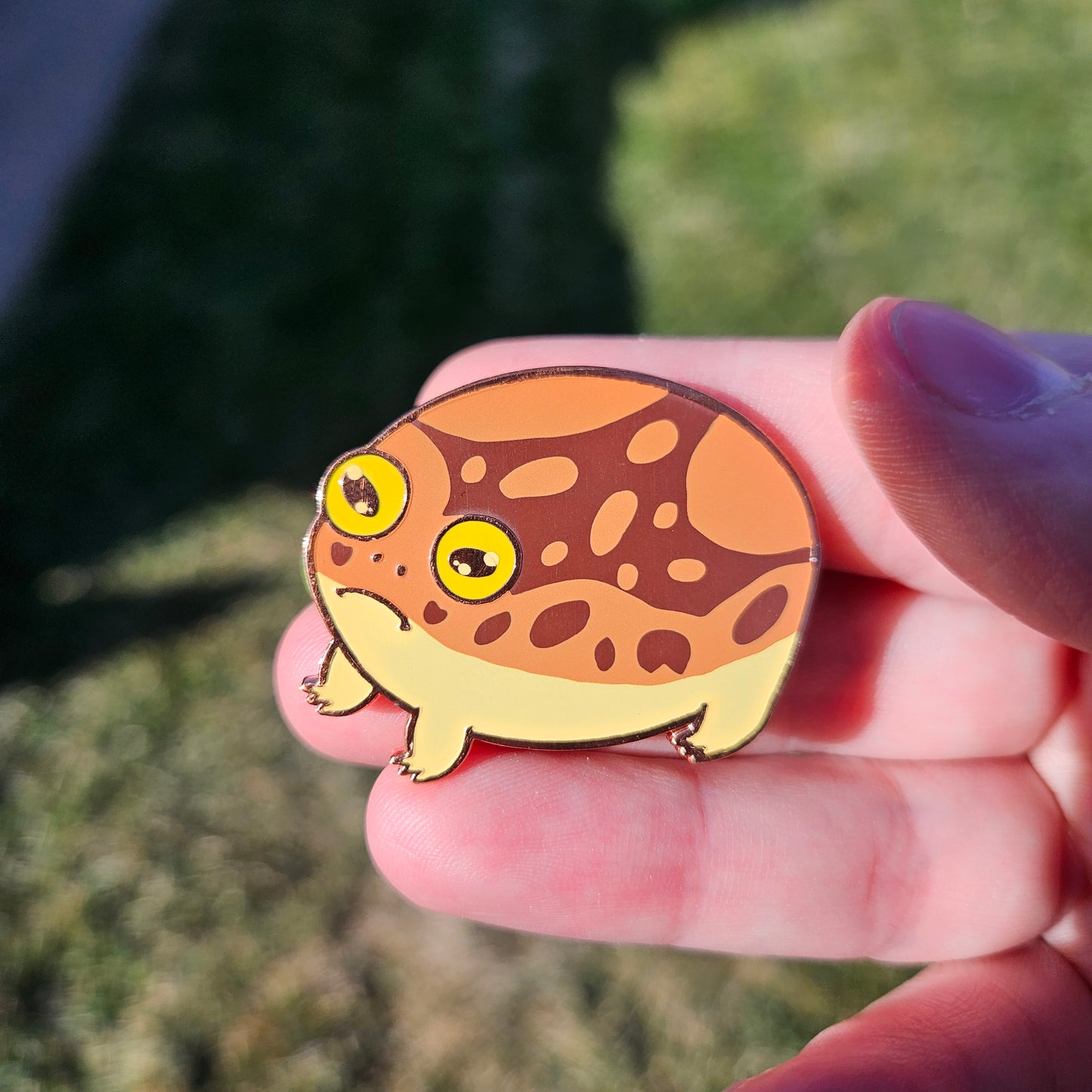 Reggie the Common Rain frog Enamel Pin