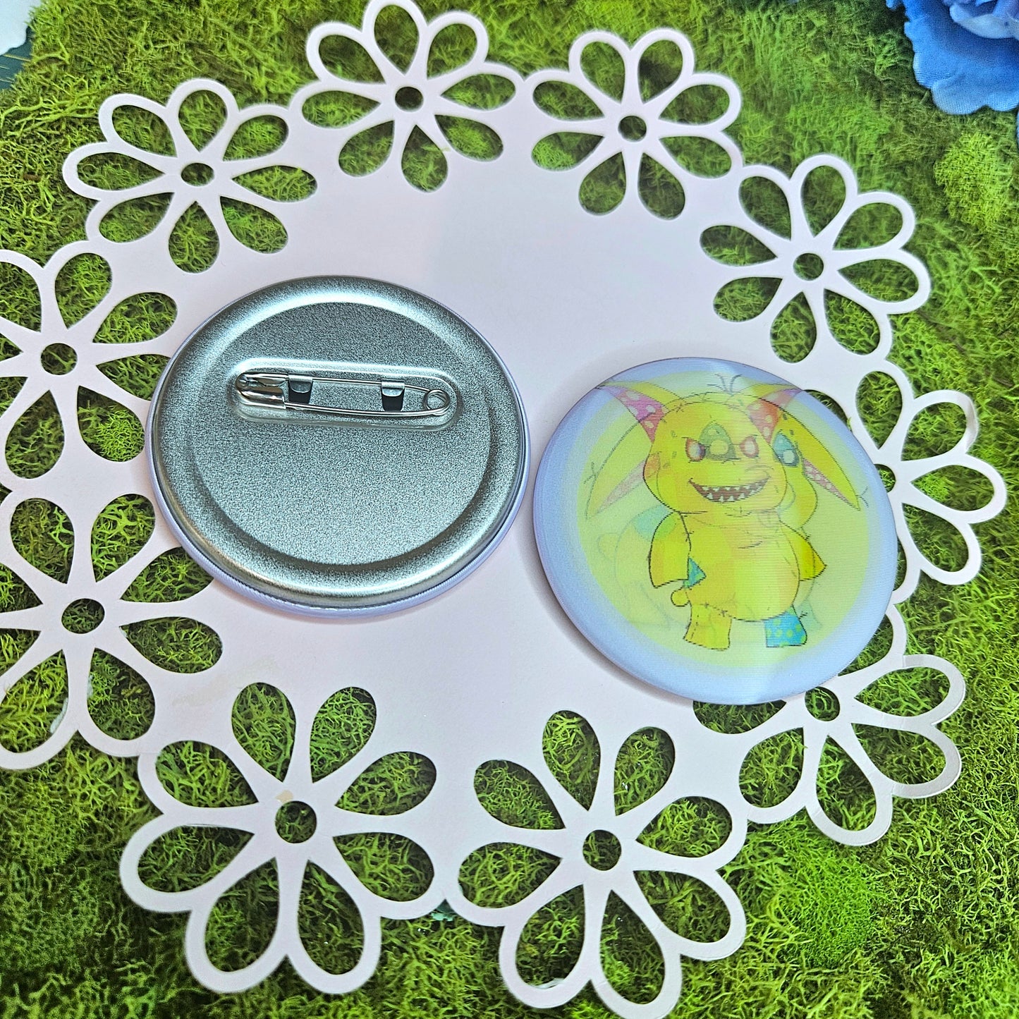Plush Puppy Lenticular Button