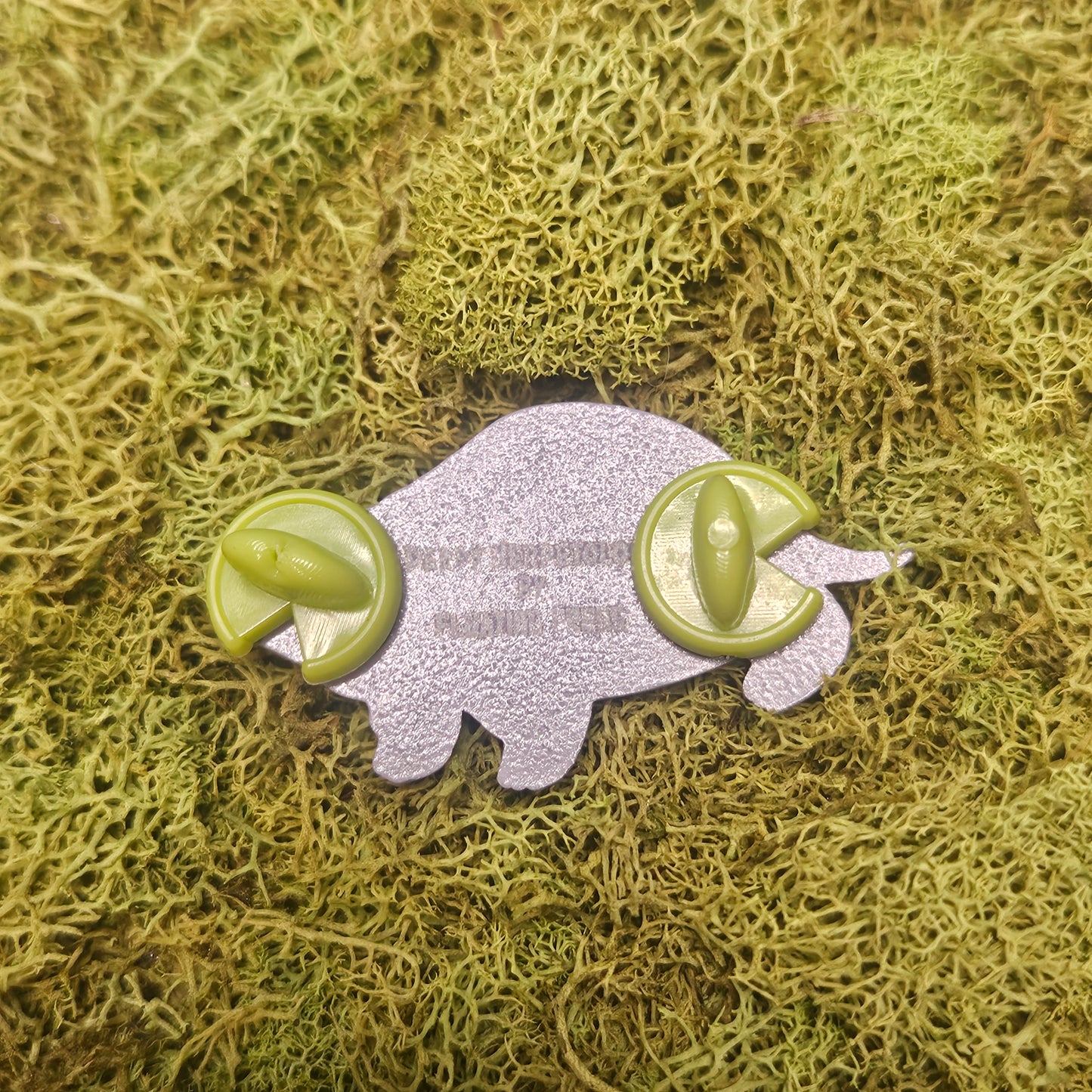 Diamond Backed Terrapin Dyed Metal Pin