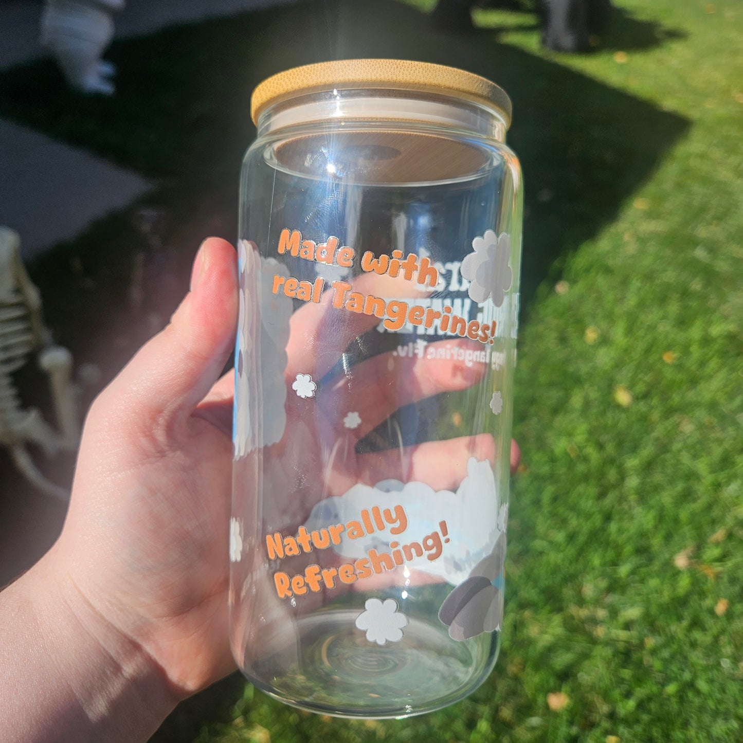 Capybara Spring Water Glass Can