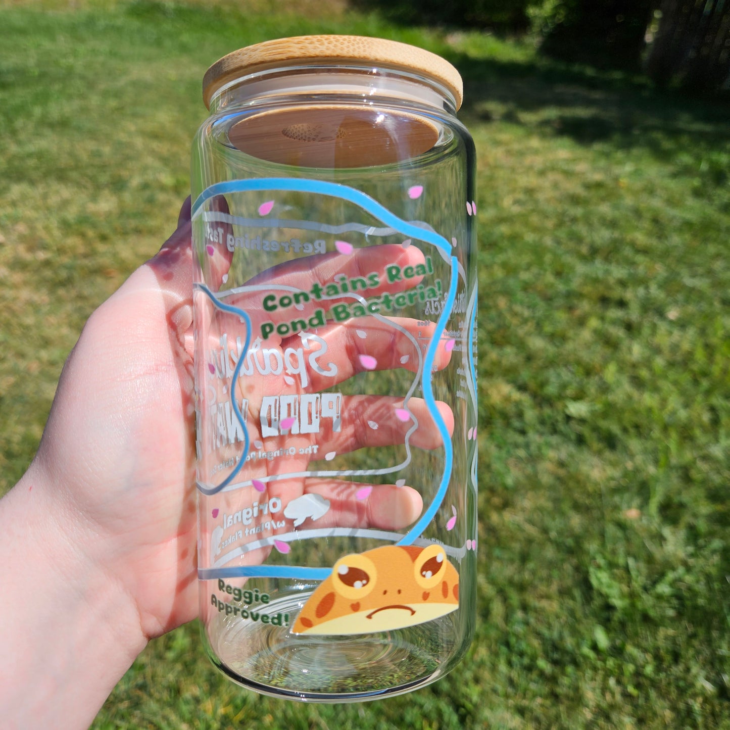 Sparkling Pond Water Glass Can