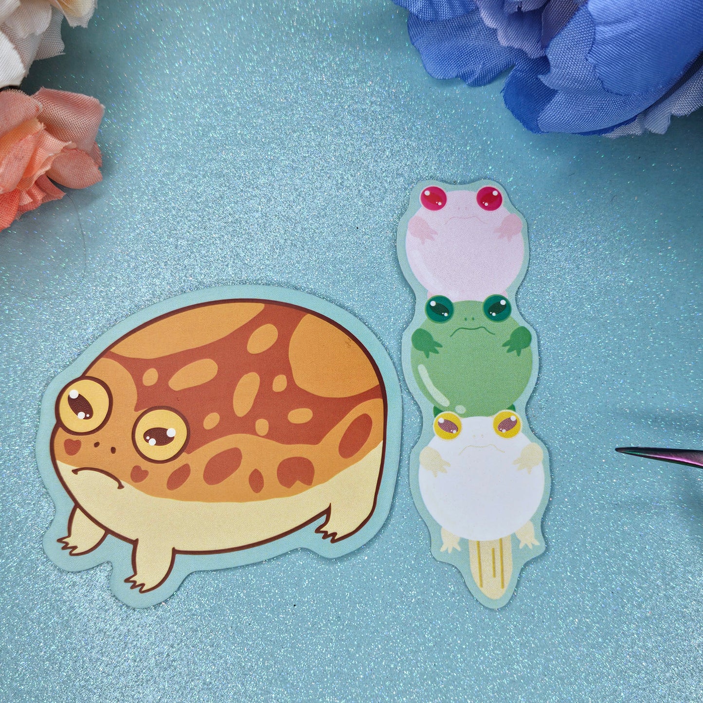 Dango Frog vinyl sticker