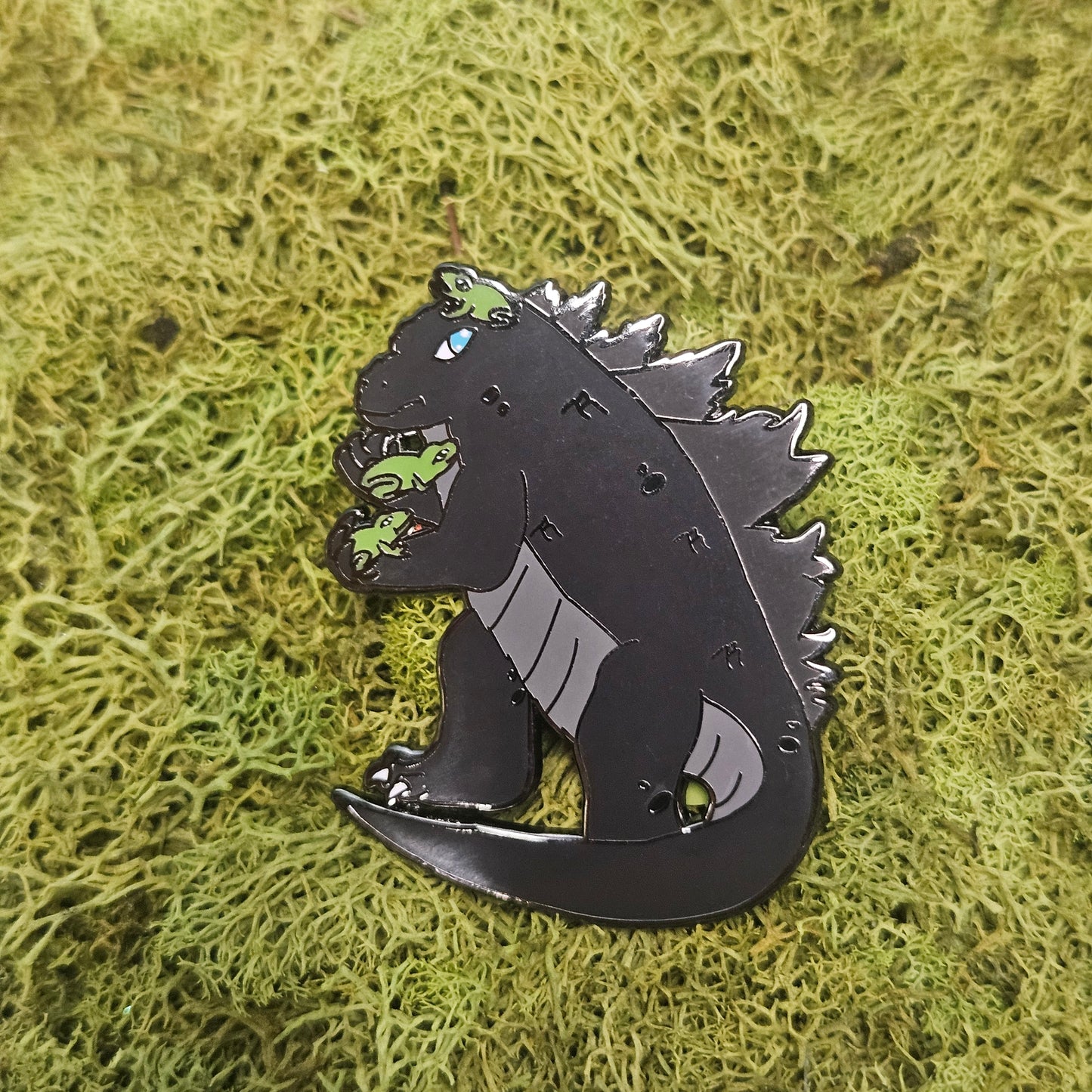 Kaijuu Holding Frogs Enamel Pins