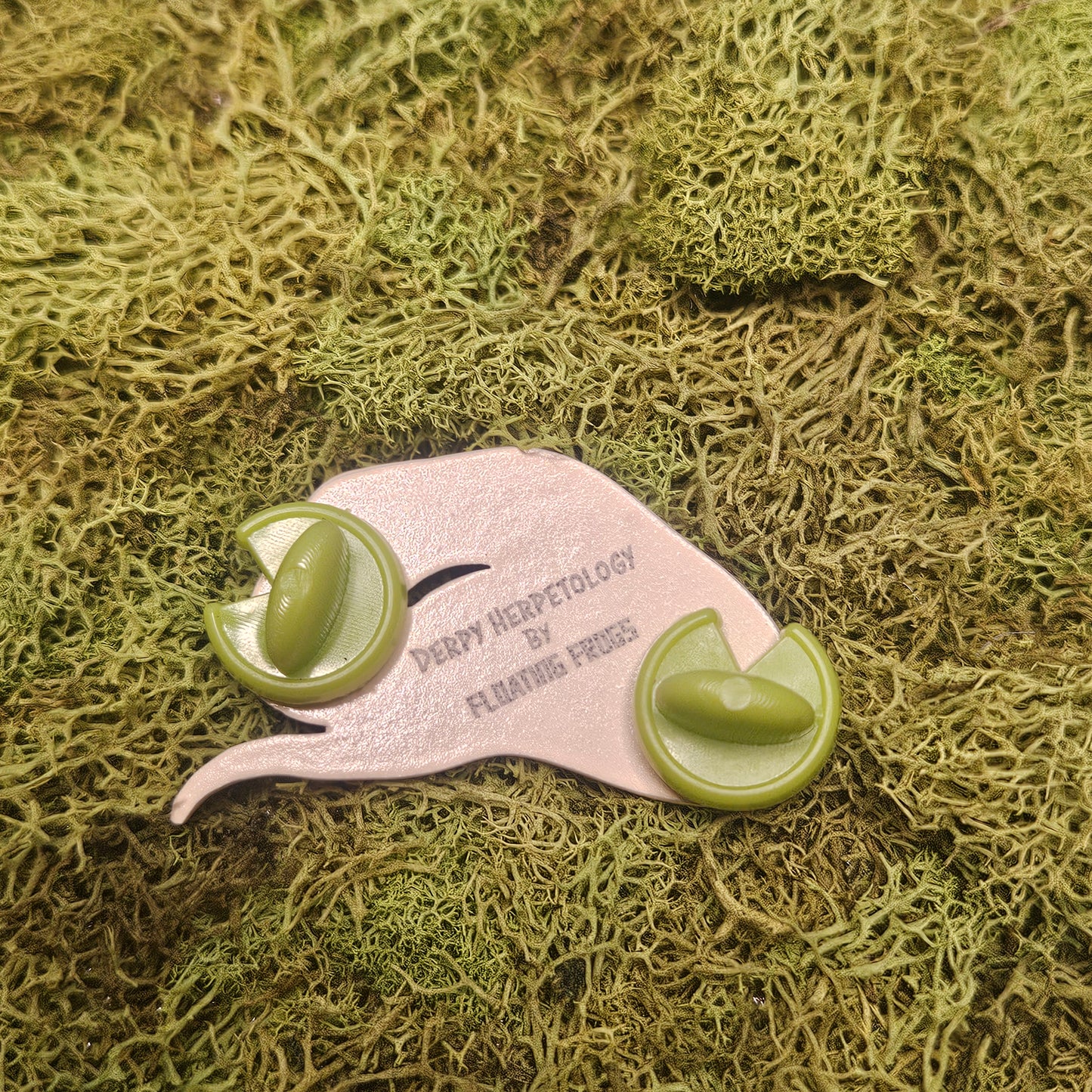 Hognose snake dyed metal pin