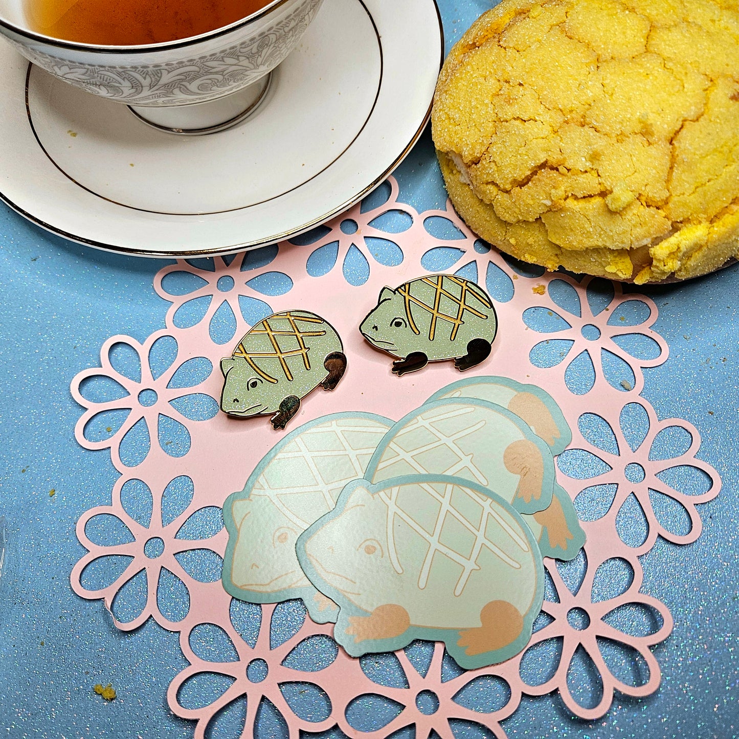 Melon Pan frog vinyl sticker