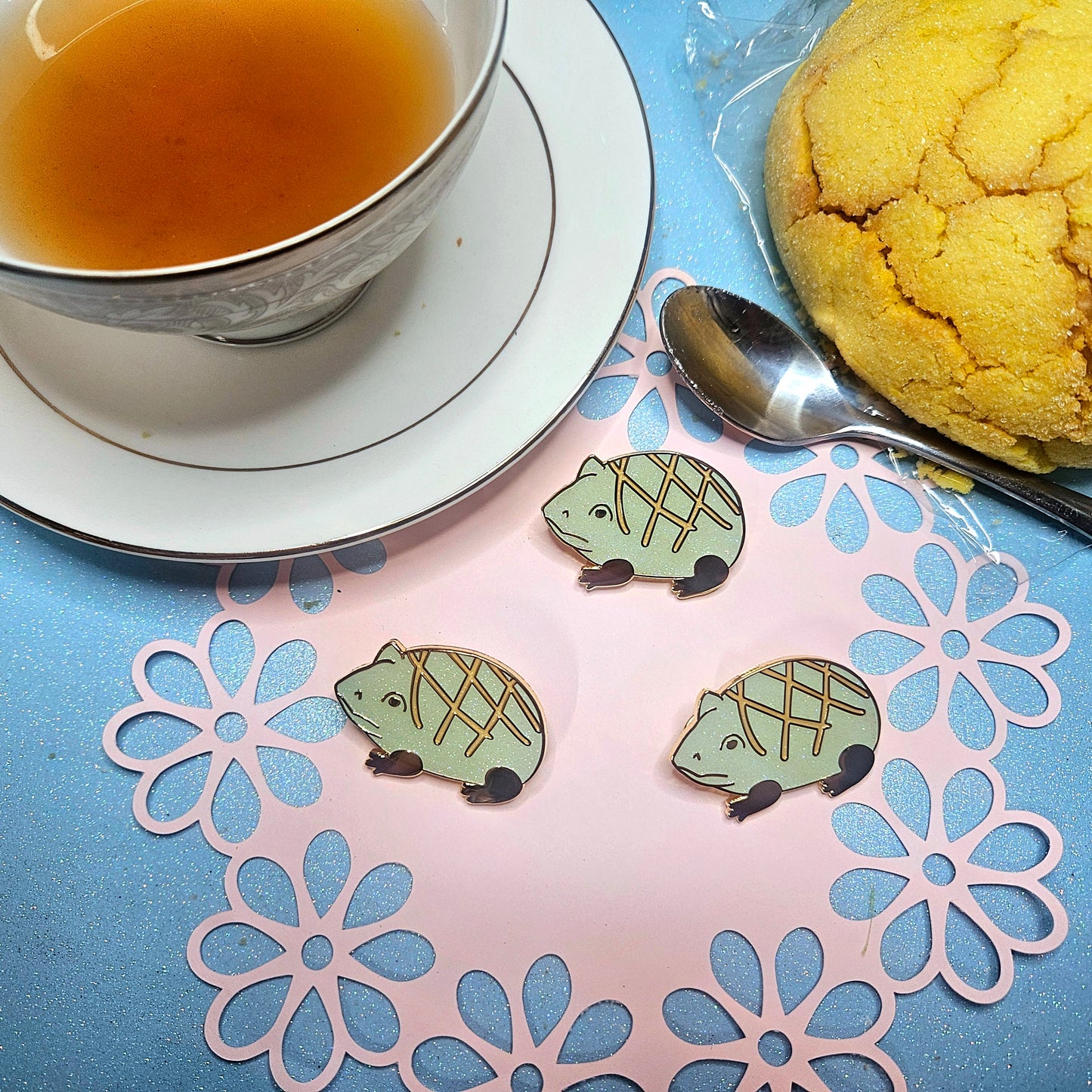 Melonpan frog enamel pin