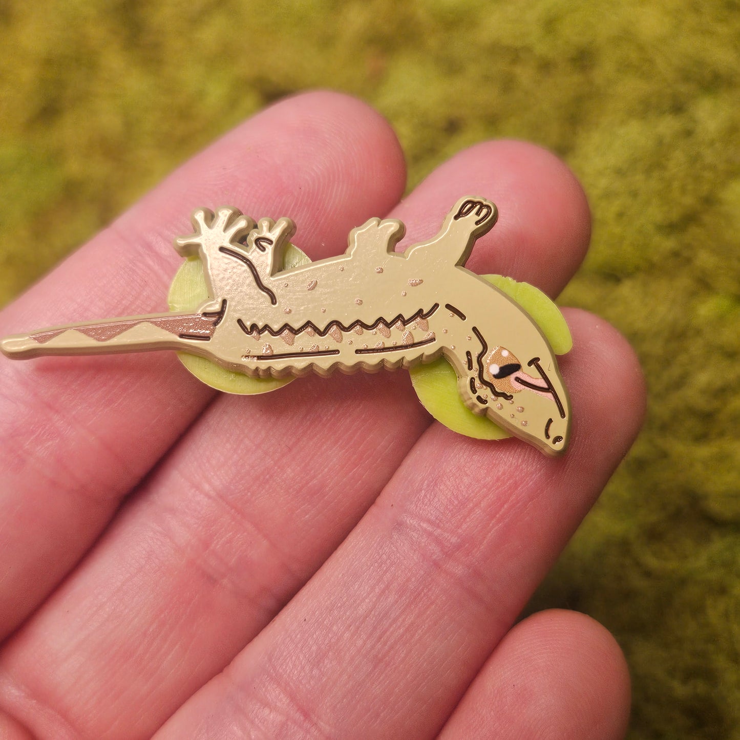 Created Gecko Dyed Metal Pin